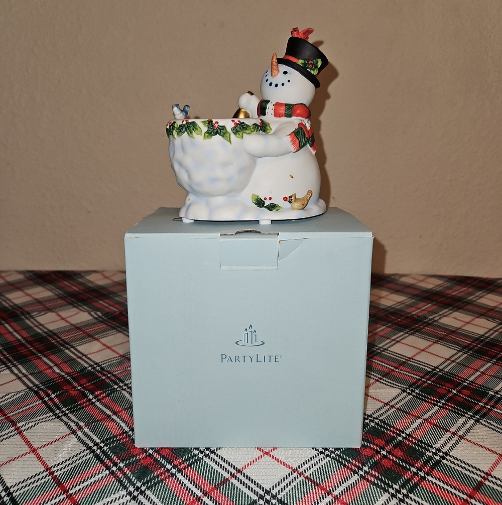 PartyLite Ceramic Snowbell Frosty Votive Candle Holder
